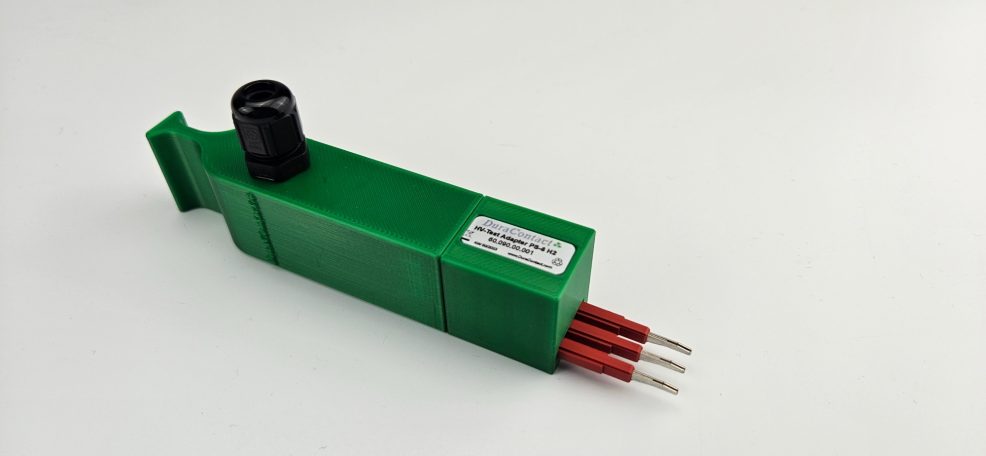 HV Prüfadapter zur Schnellkontaktierung von Reihenklemmen. 