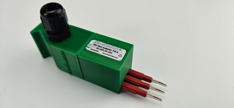 HV Prüfadapter zur Schnellkontaktierung von Reihenklemmen. 