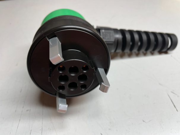 4 + 4 Pol Prüfadapter 600V / 80A